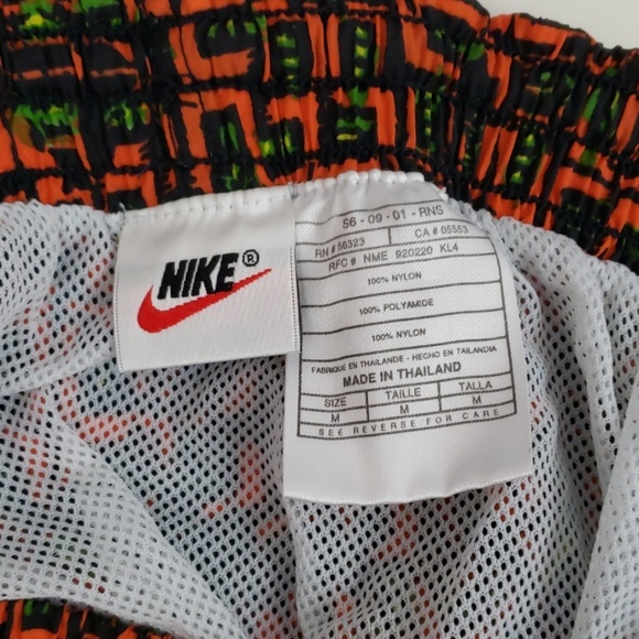 🔥 NIKE | Vintage/Retro 90s Men's Swim Trunk Sz M - Picture 5 of 5